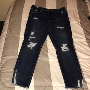 AE Distressed Super Hi-Rise Jegging 14 Short